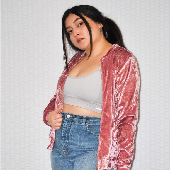 Pink crushed velvet jacket (medium) - Picture 2 of 5